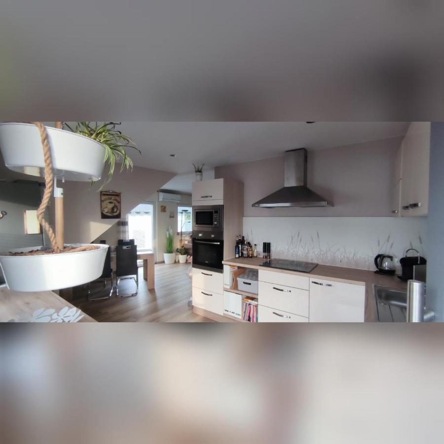 Ferienwohnung -Auszeit-Sayn Бендорф Экстерьер фото